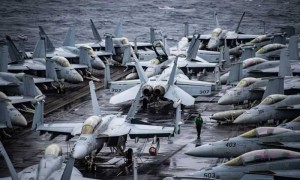 “美军航母摔飞机因电磁攻击”?中国军号发文